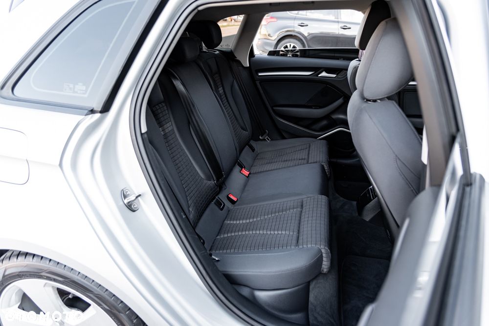 Audi A3 Sportback - 21