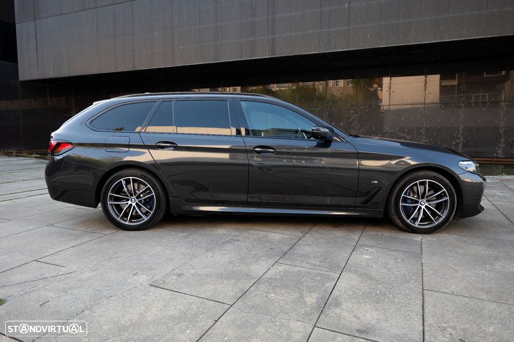 BMW 520 e Pack M - 2