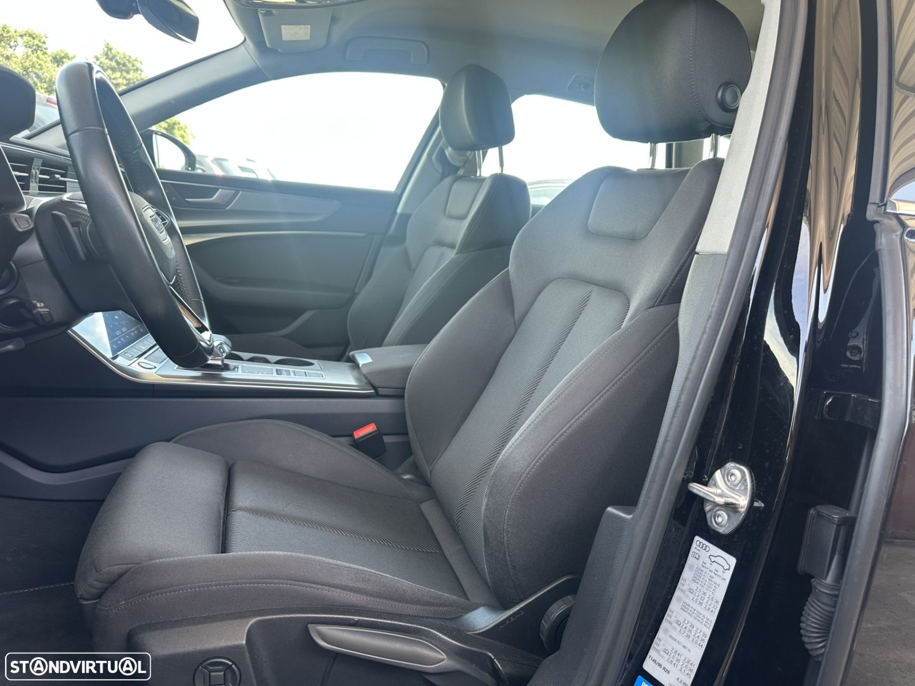 Audi A6 Avant - 17