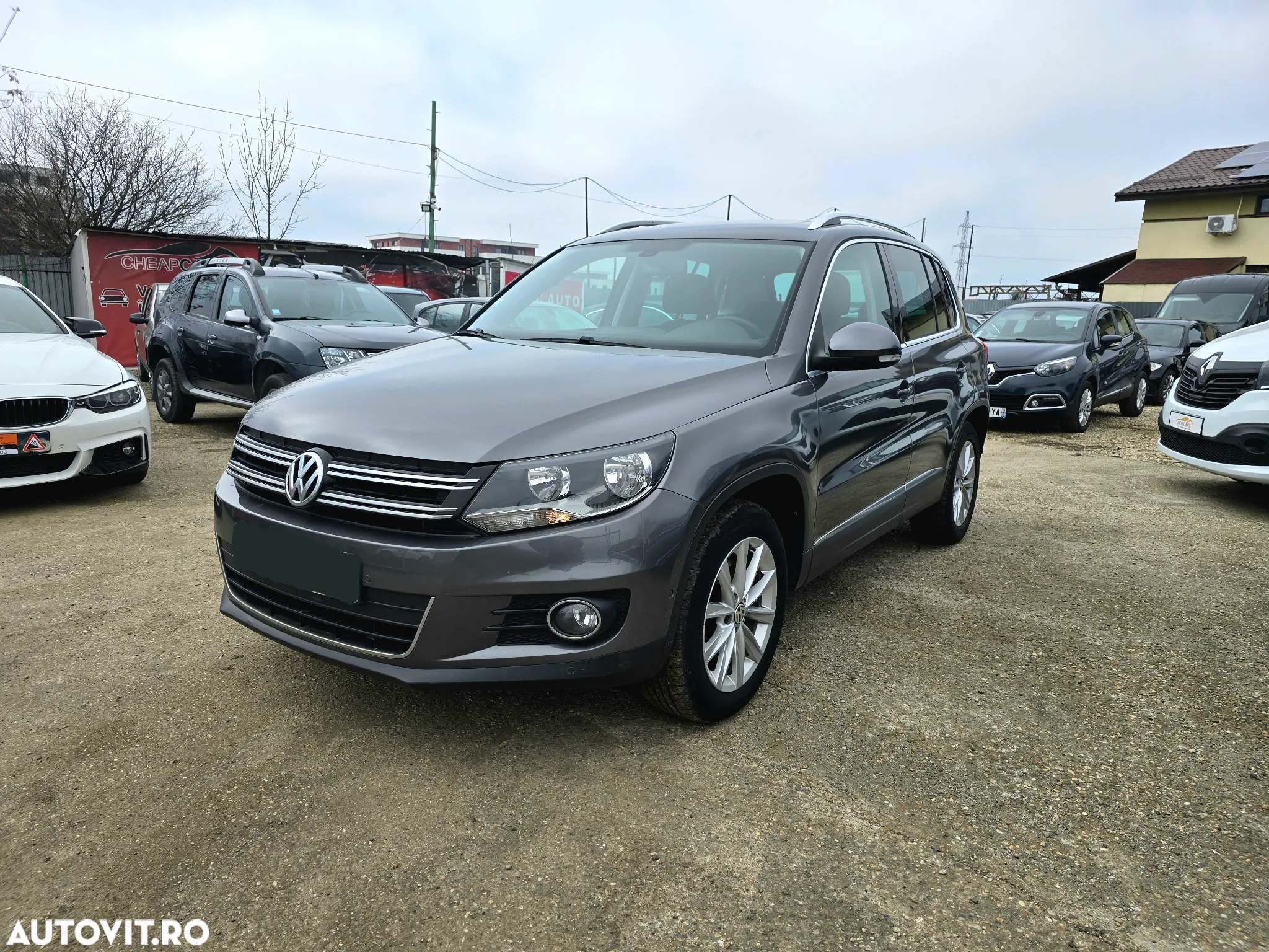 Volkswagen Tiguan 2.0 TDI DPF BlueMotion Technology Exclusive - 2