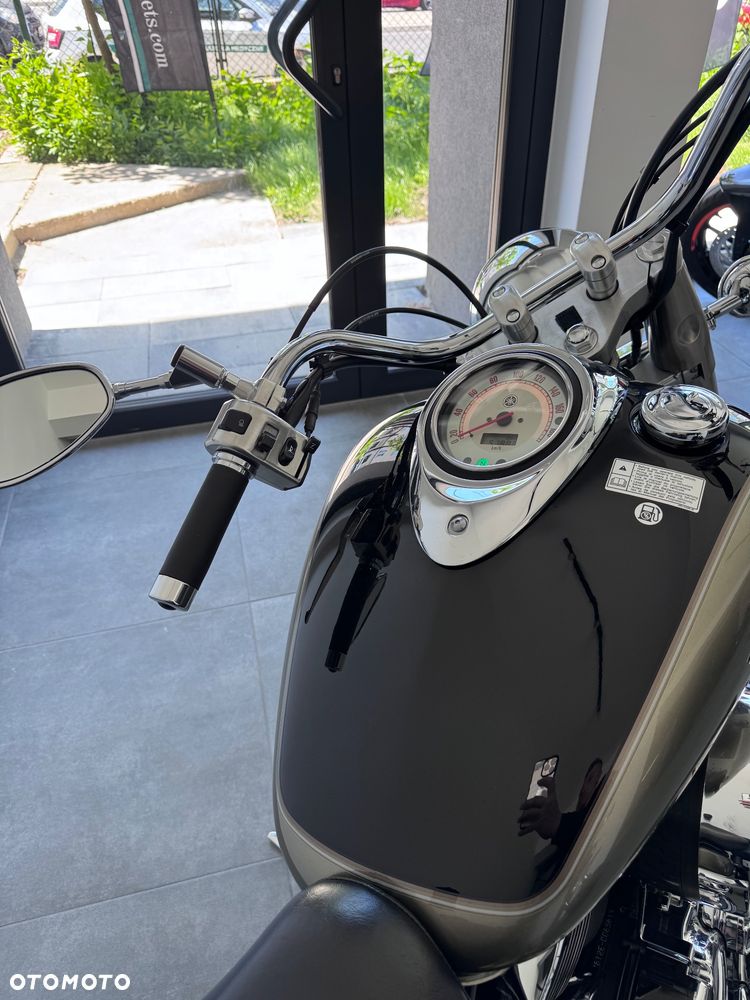 Yamaha XVS - 6