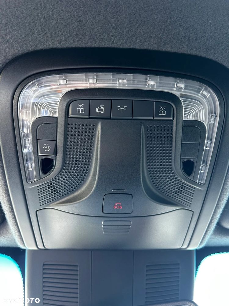 Mercedes-Benz Sprinter - 25