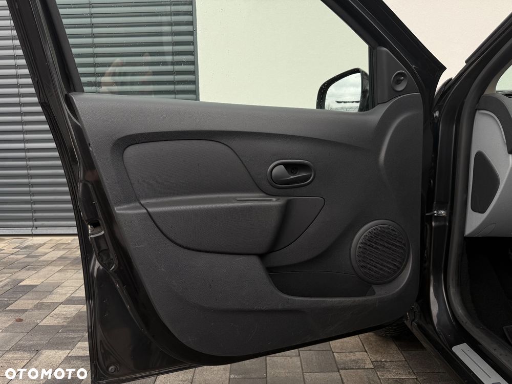 Dacia Sandero 1.2 16V 75 Essentiel - 13