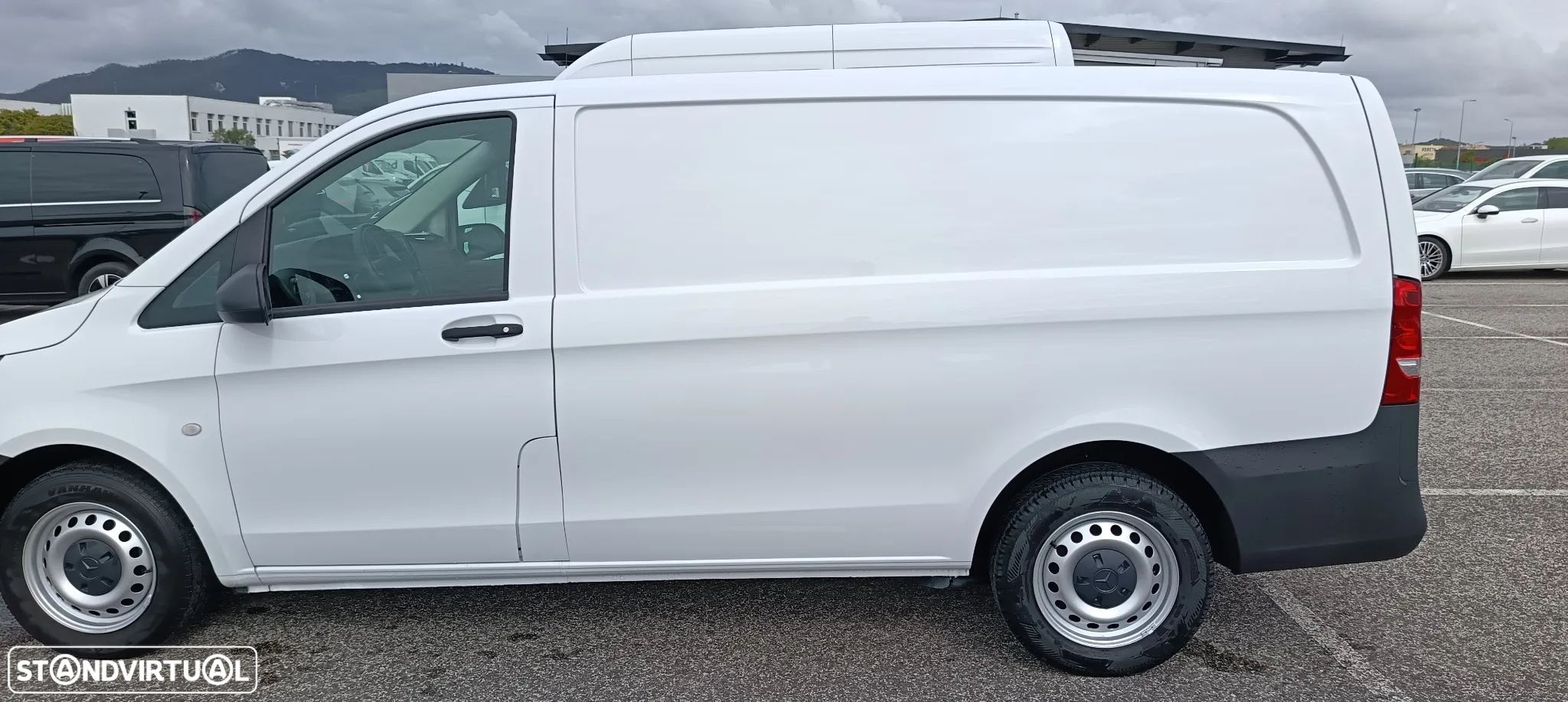 Mercedes-Benz Vito 116 CDI Furgão Standard - 6