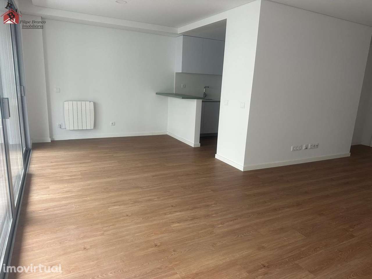 T2+1 novo pronto habitar! Ótimos acabamentos e vista mar! Gaia! Arren - Grande imagem: 2/50