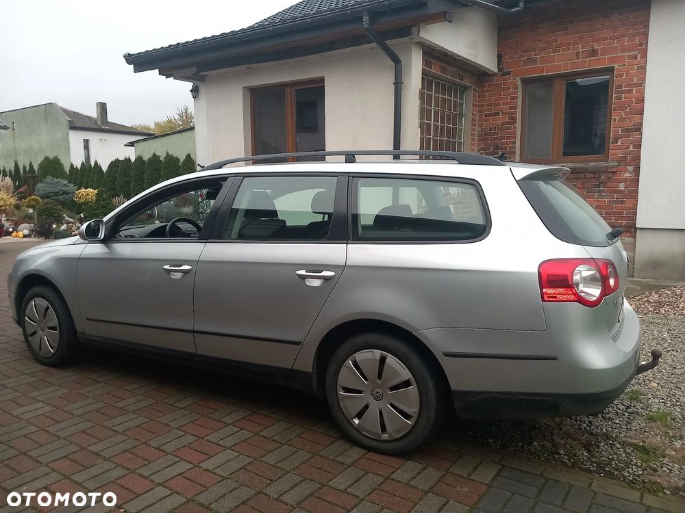 Volkswagen Passat 2010 photo 5