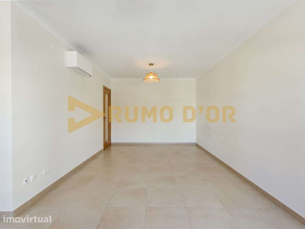 Apartamento T3 em D'el Rey - Alenquer | Arrecadação e Estacionament... - Grande imagem: 2/19