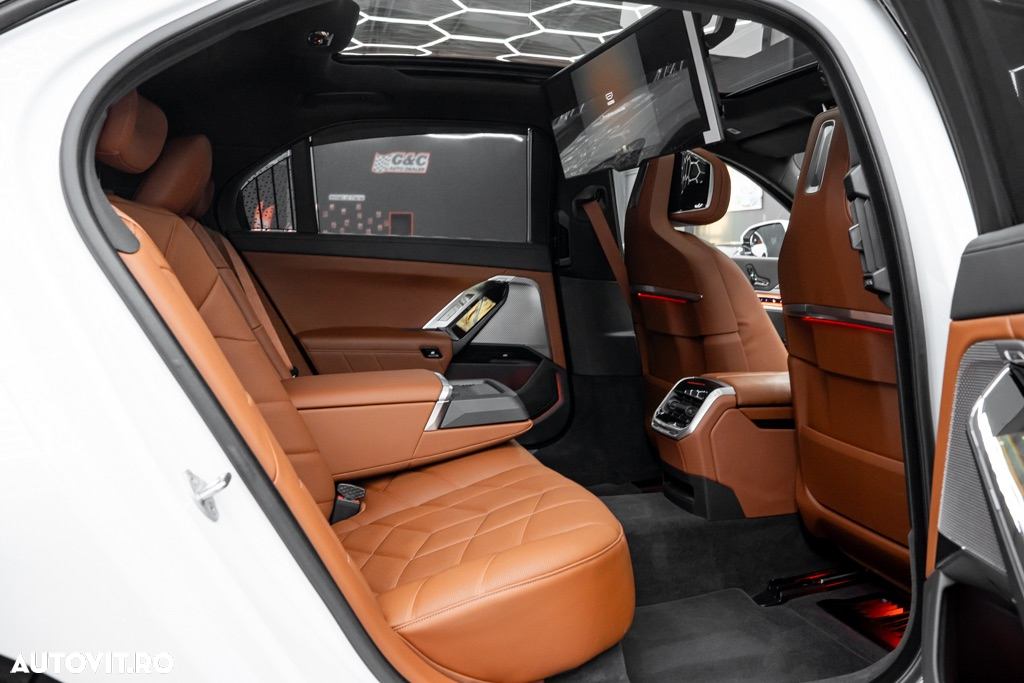 BMW Seria 7 750e xDrive AT PHEV - 16