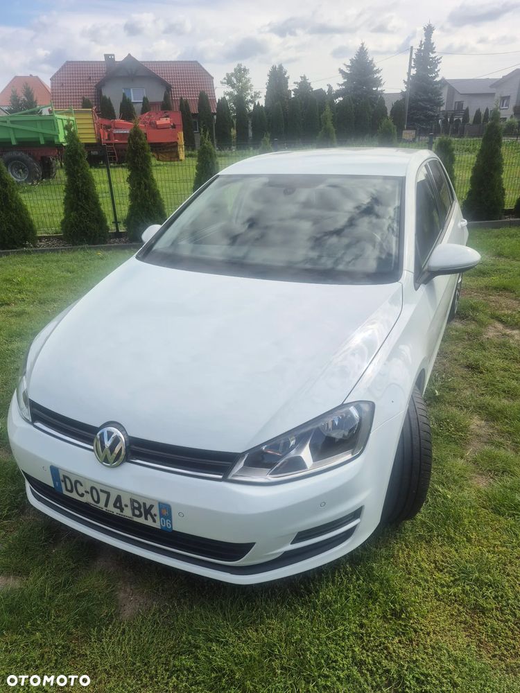 Volkswagen Golf - 10