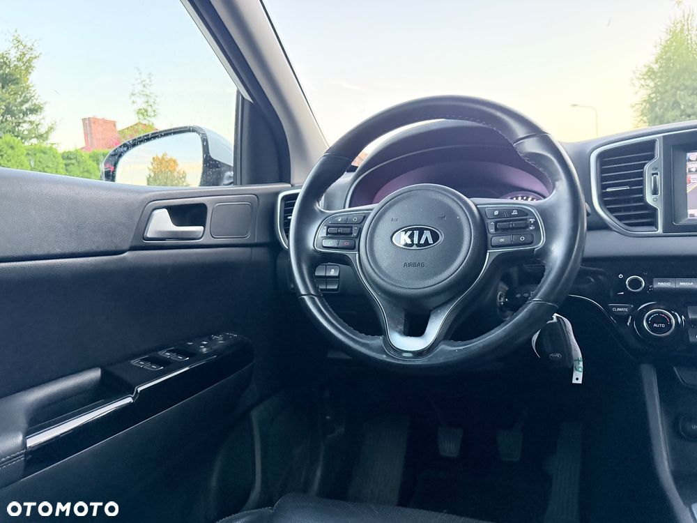 Kia Sportage - 16