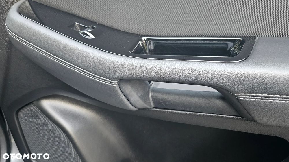 Ford S-Max 2.0 EcoBlue Titanium - 35