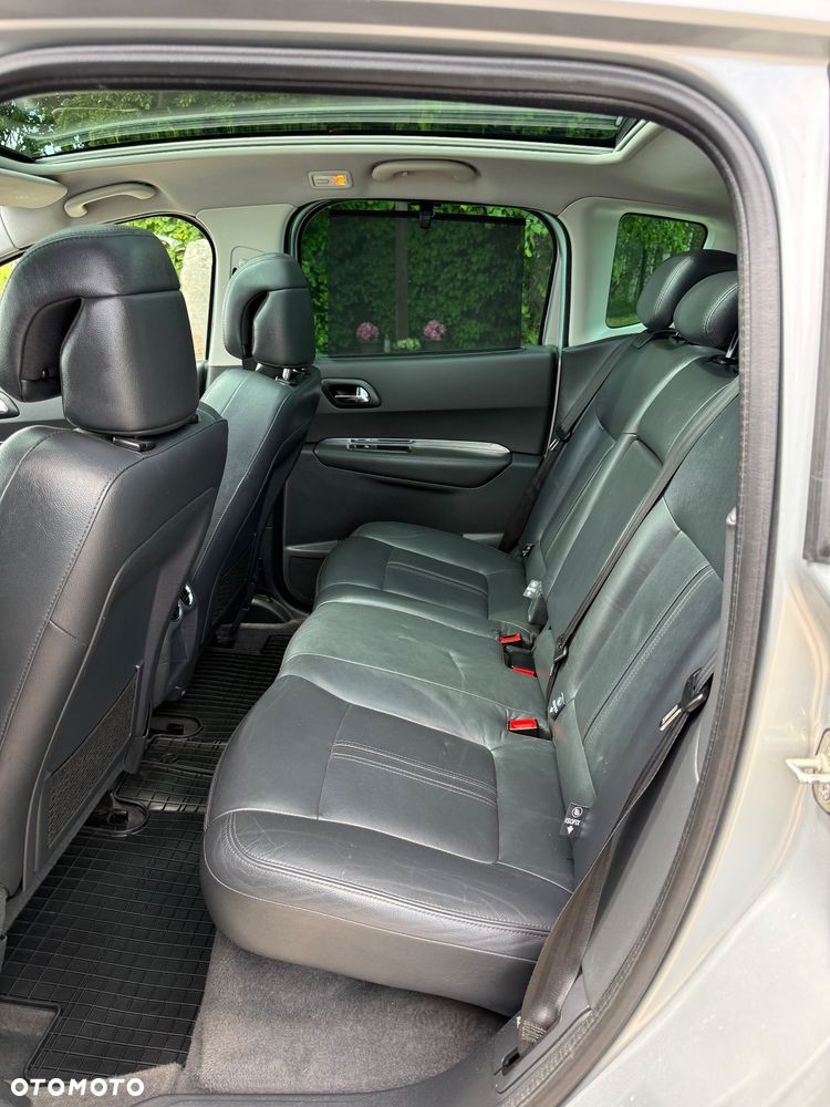 Peugeot 3008 2.0 HDi Allure - 16