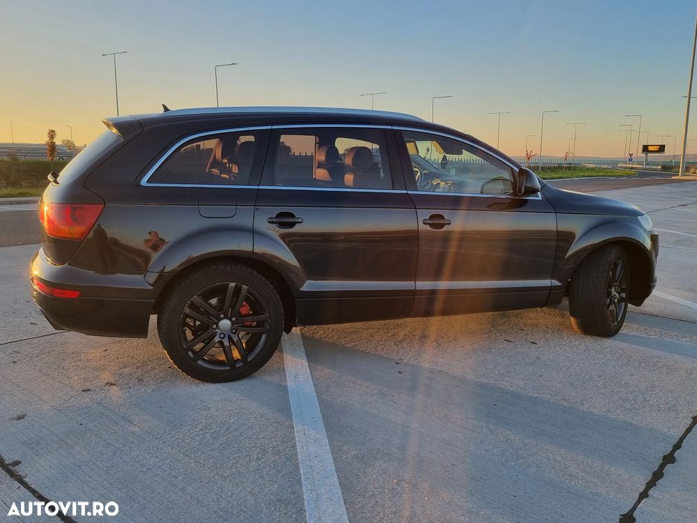 Audi Q7 3.0 TDI DPF Quattro Tiptronic - 13