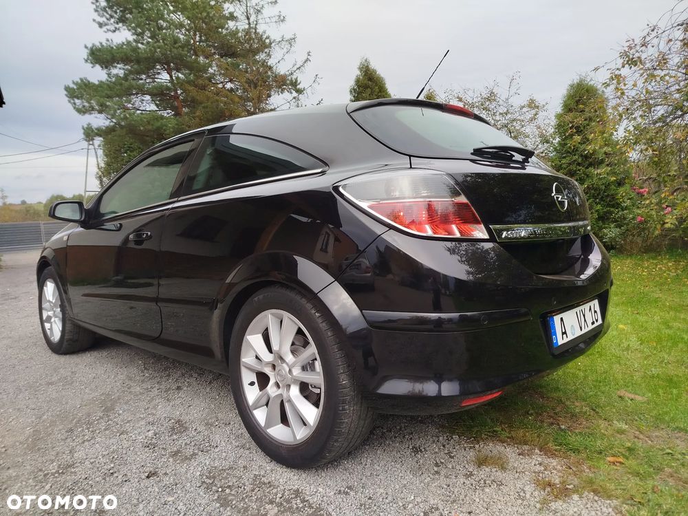 Opel Astra 1.8 Cosmo - 11