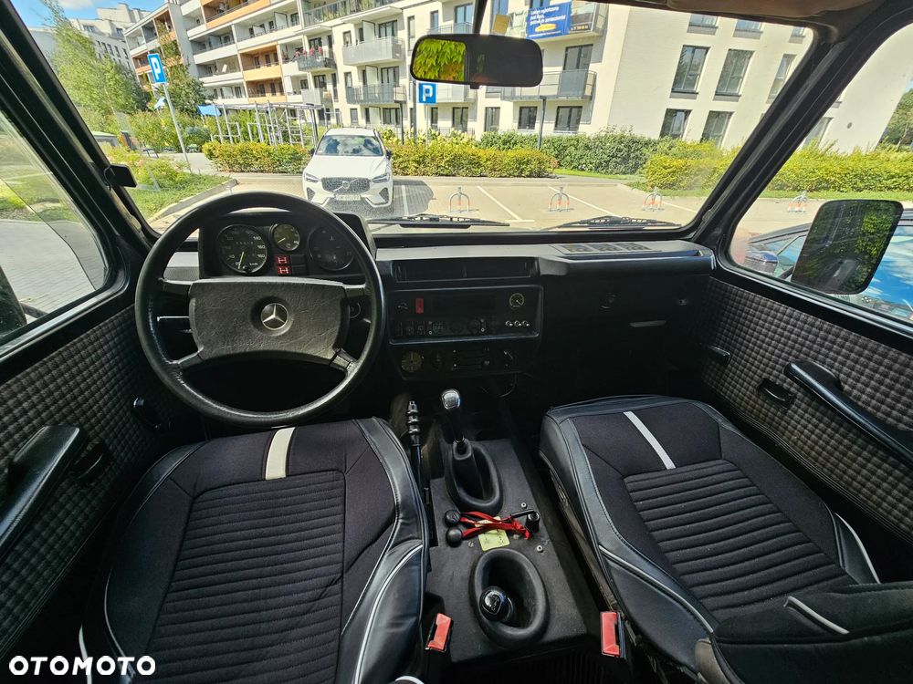 Mercedes-Benz Klasa G 300 GD - 18