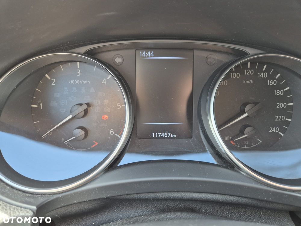 Nissan Qashqai 1.6 DCi Tekna EU6 - 10