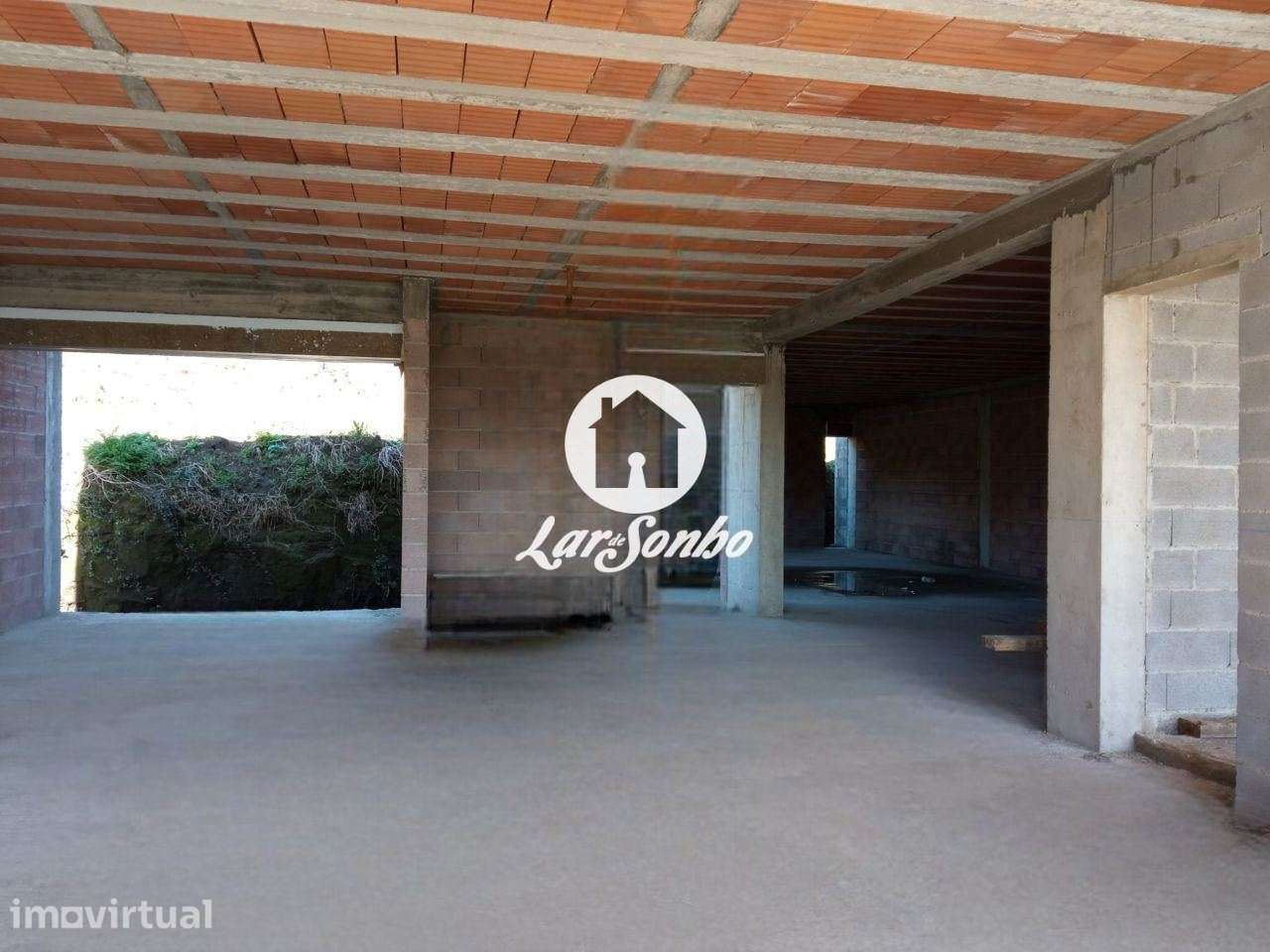 Moradia térrea T3 em Vila Verde - Grande imagem: 3/32