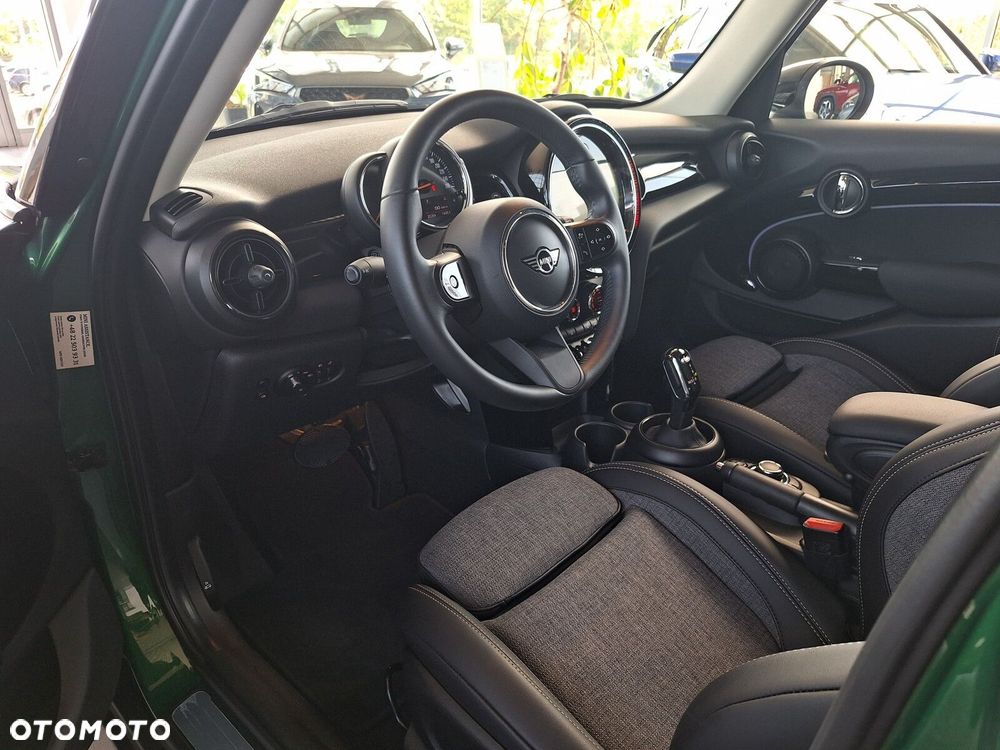MINI Cooper - 16