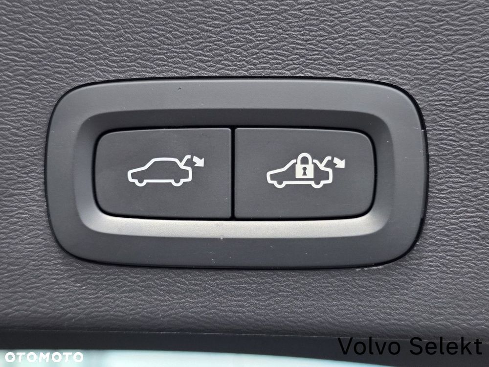 Volvo XC 40 - 19