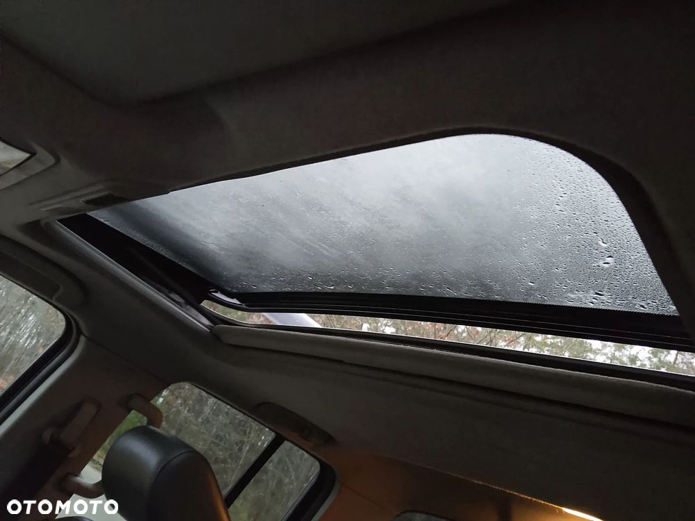 Nissan Navara 2.5 D FE Long EU5 - 17