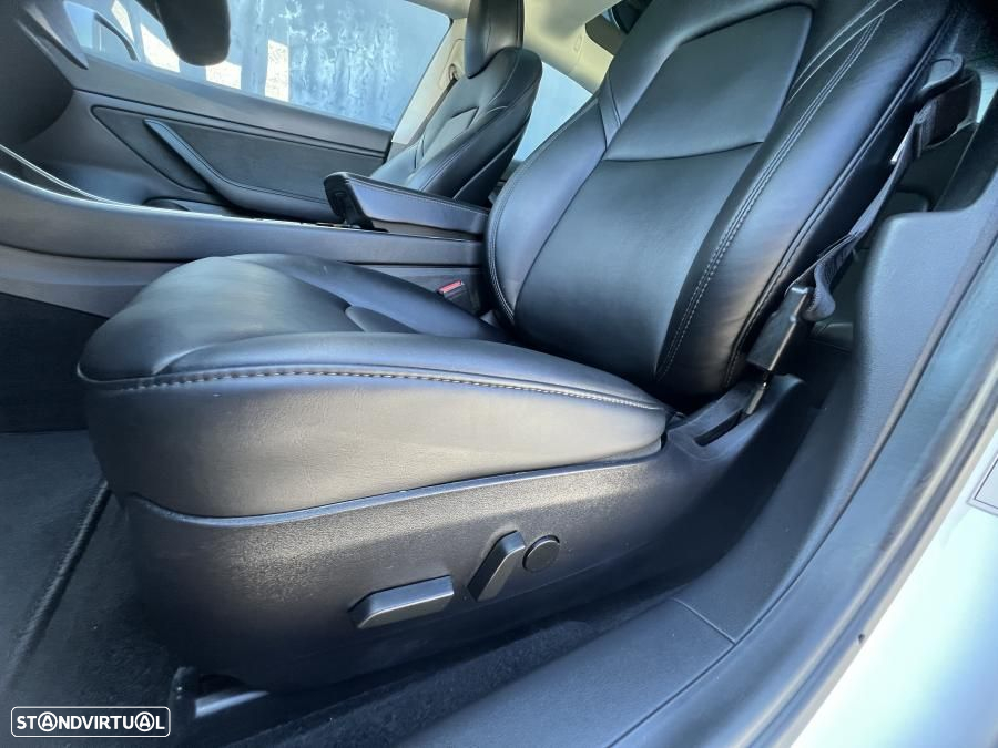 Tesla Model 3 Long Range AWD Dual Motor - 19