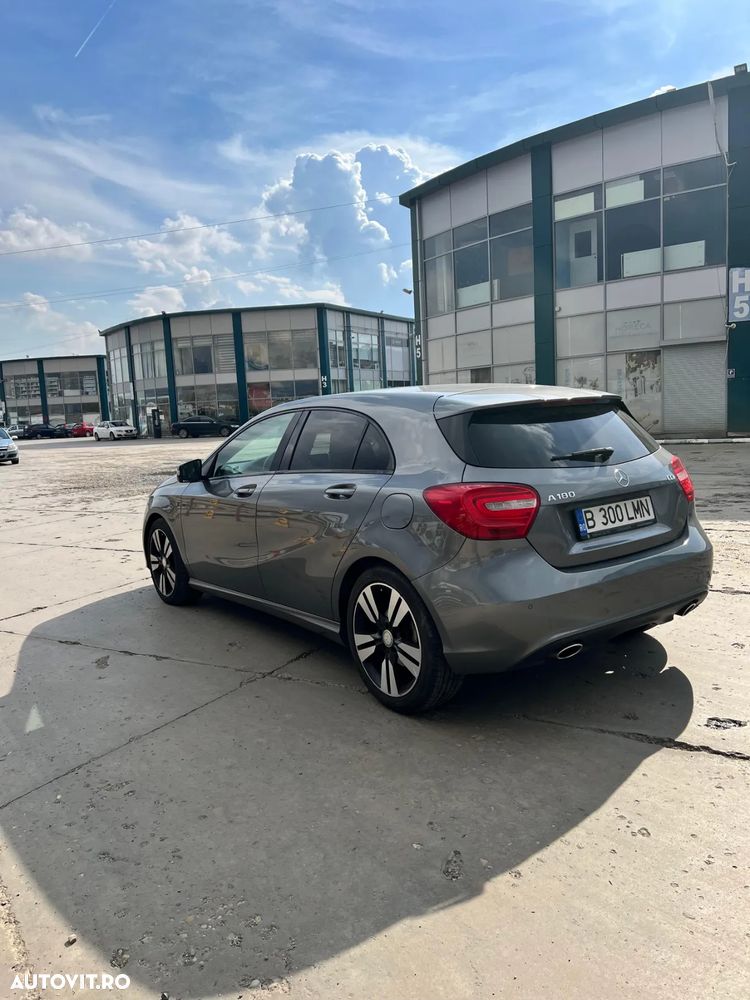 Mercedes-Benz A - 5