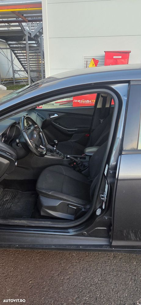 Ford Focus 1.5 TDCi Titanium - 9