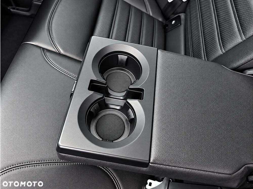 Alfa Romeo Stelvio - 32