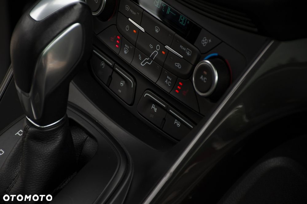 Ford C-MAX 1.5 EcoBoost Titanium ASS - 22