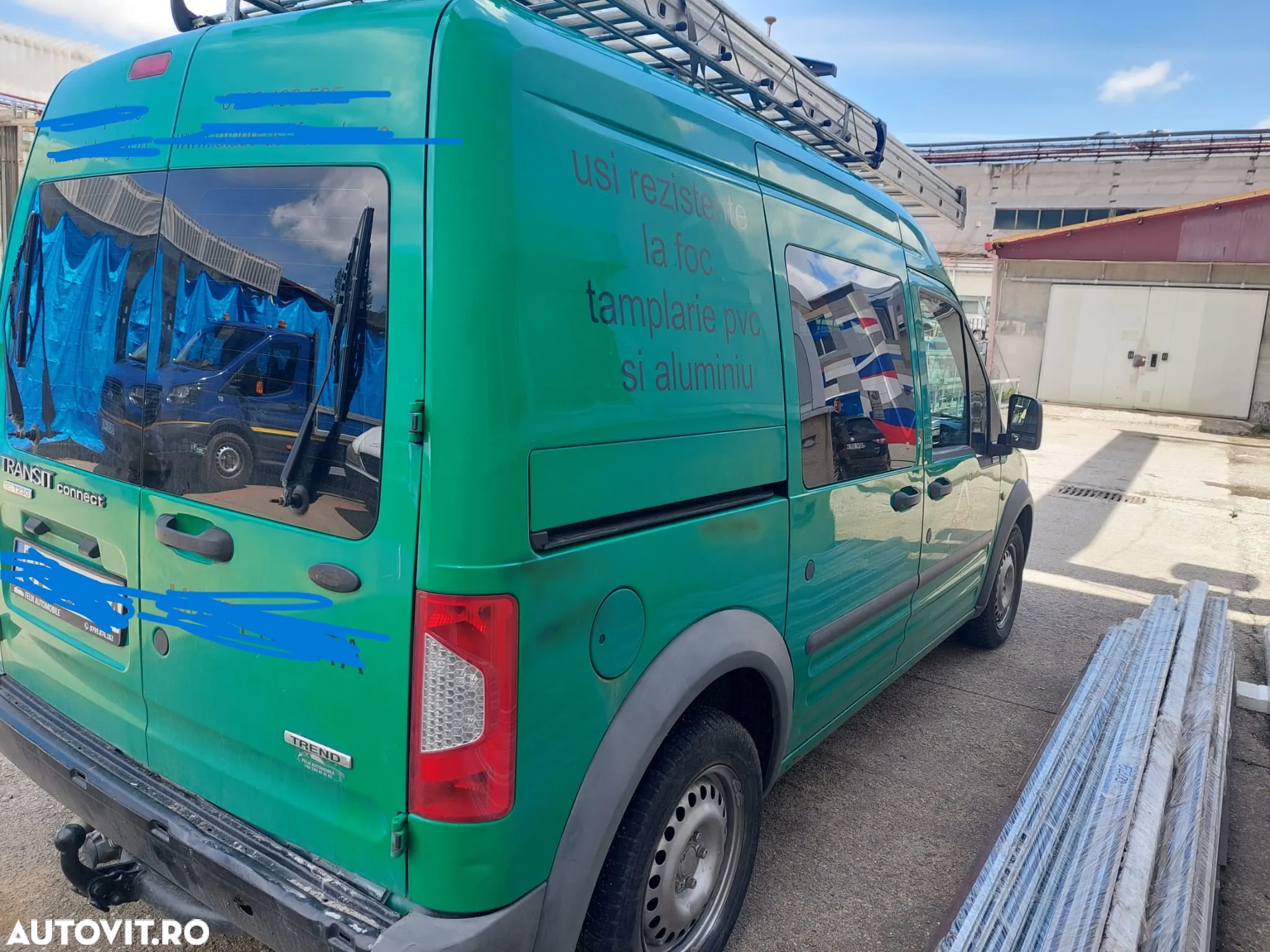 Ford TRANSIT CONNECT - 2