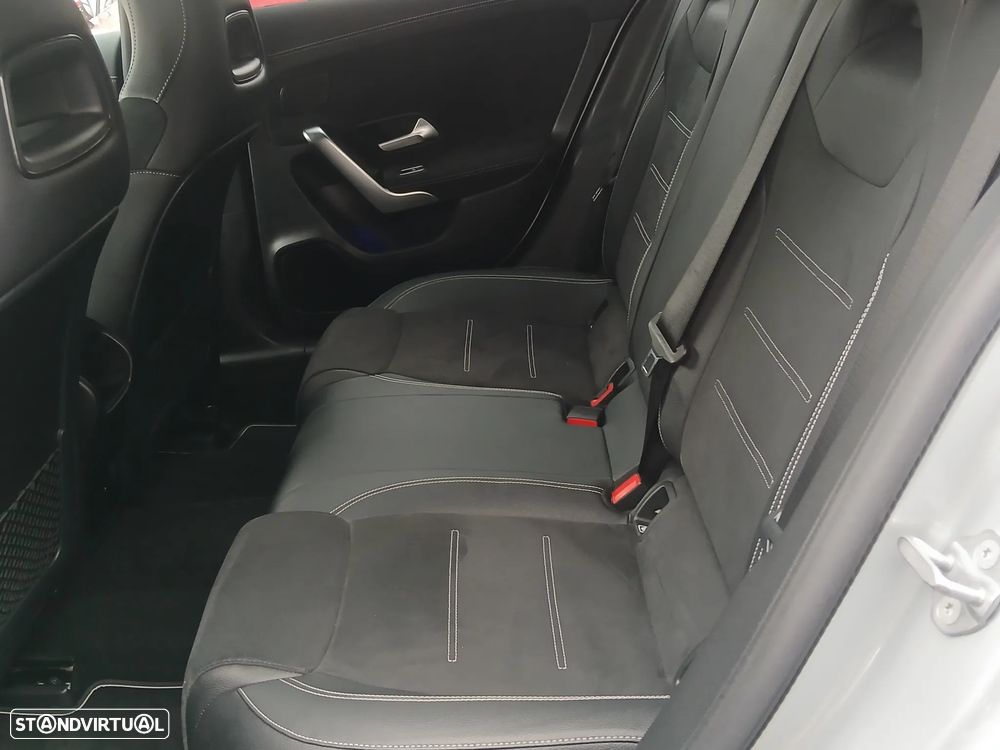 Mercedes-Benz CLA 250 e 8G-DCT Edition AMG Line - 32