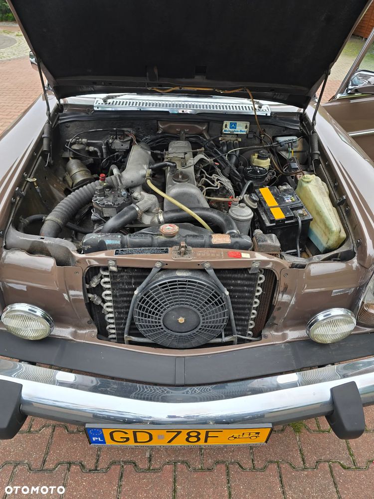 Mercedes-Benz Inny - 40