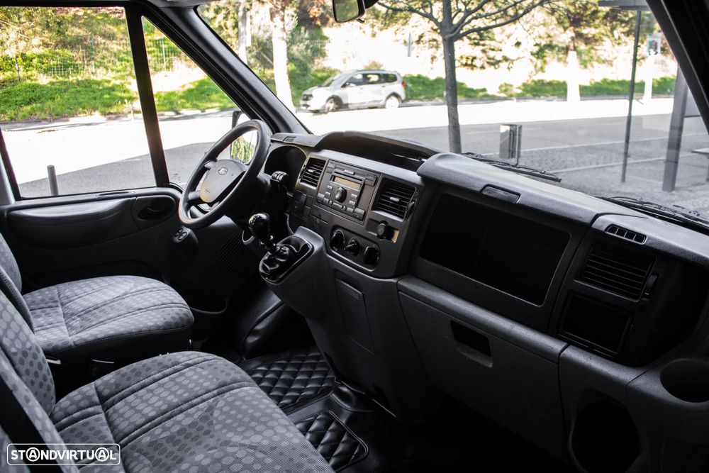 Ford Transit - 20