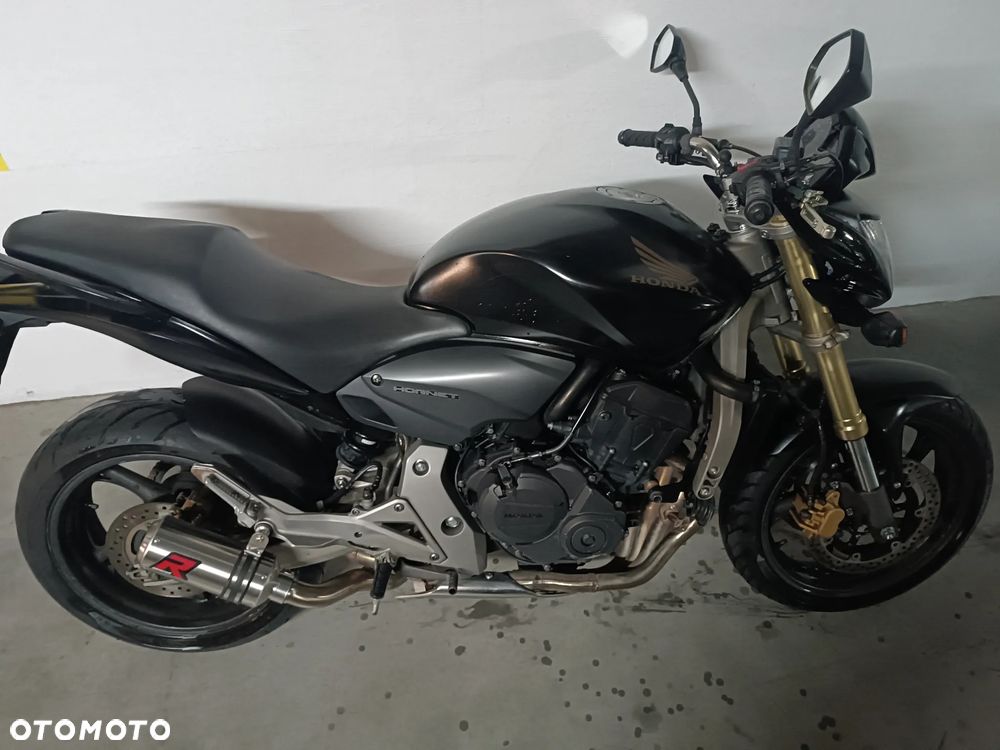 Honda Hornet - 2