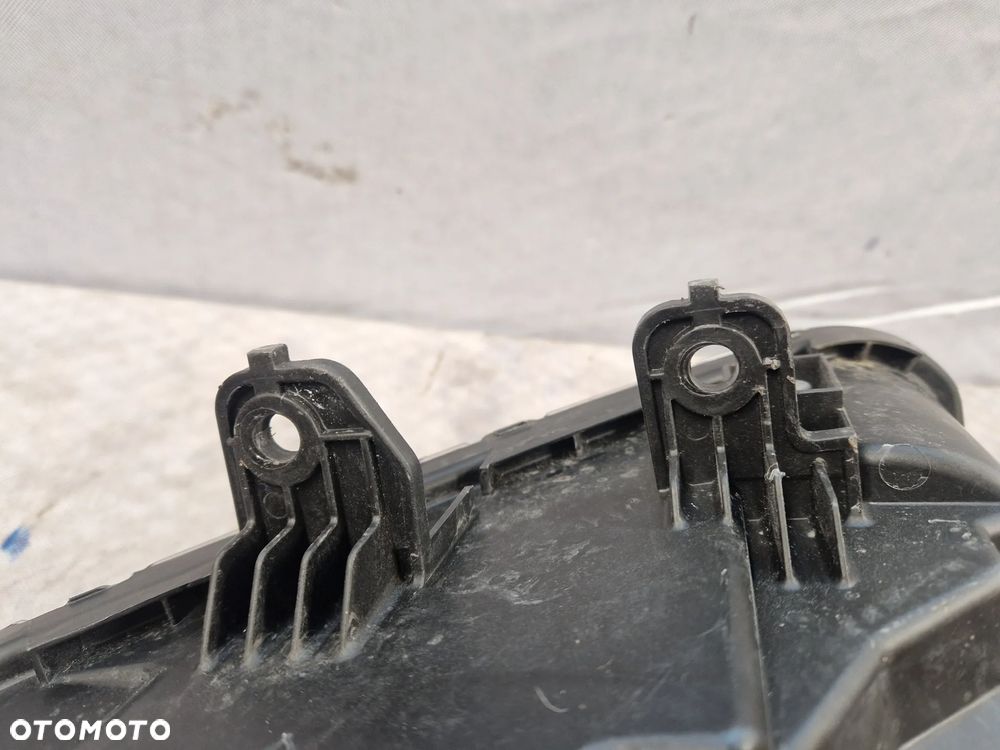 Hyundai Kona Lift Lampa P L FULL LED  92102J9600 - 24