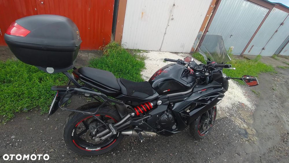 Kawasaki ER - 10