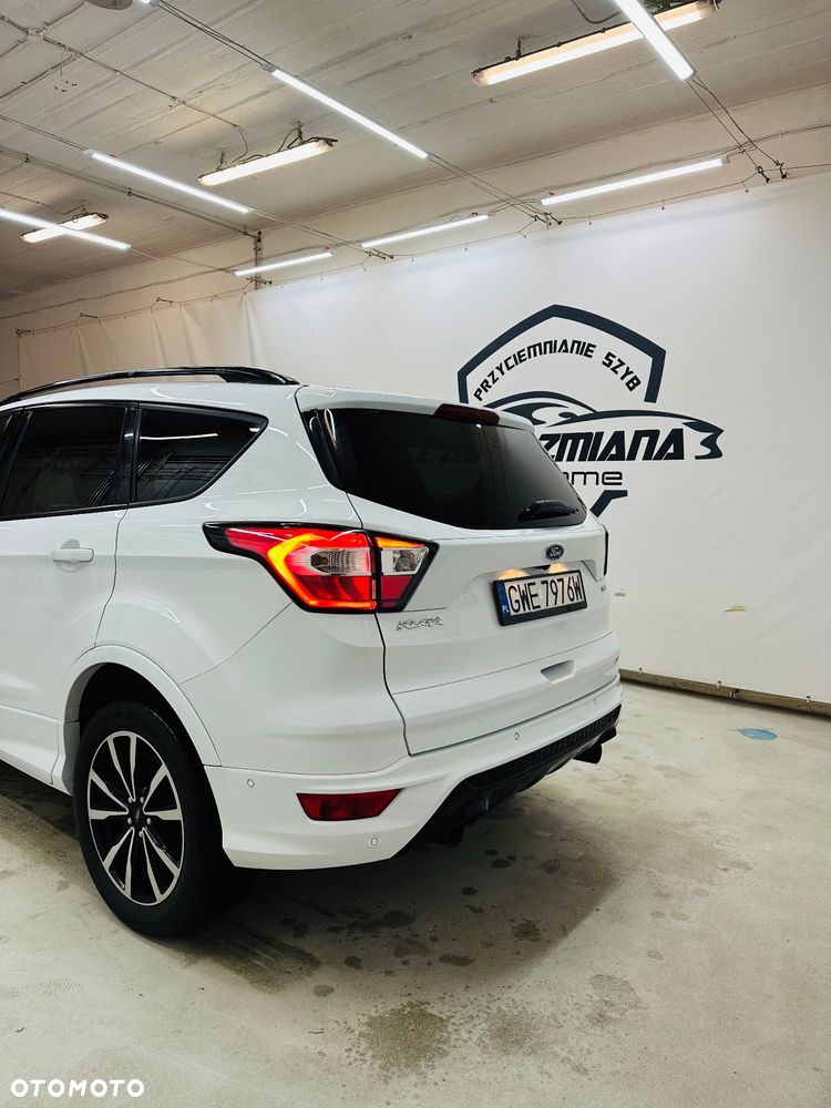 Ford Kuga 2.0 TDCi 4x4 ST-Line - 10