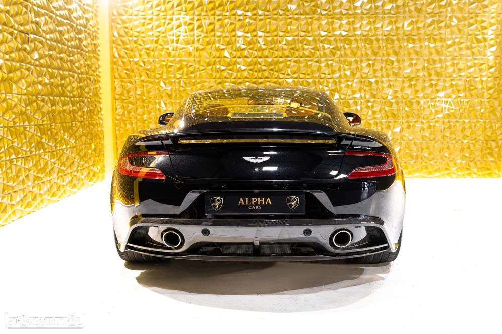 Aston Martin Vanquish Touchtronic 2 - 23