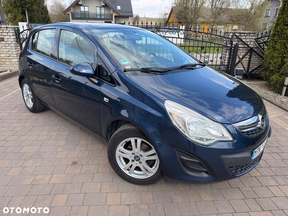 Opel Corsa 1.4 16V Cosmo - 3