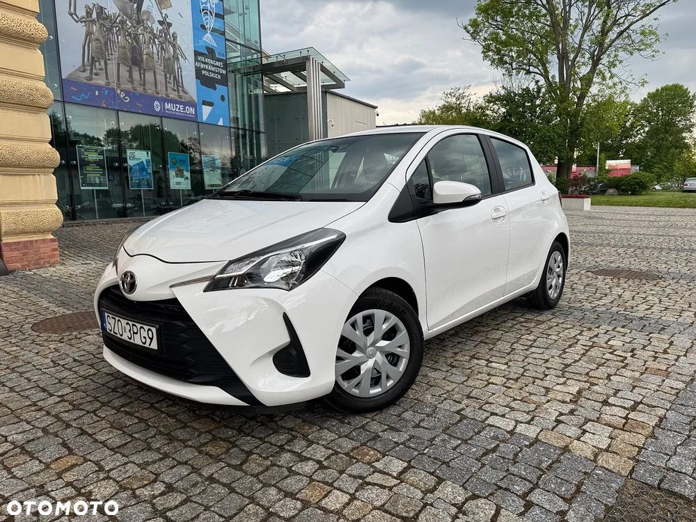 Toyota Yaris - 4