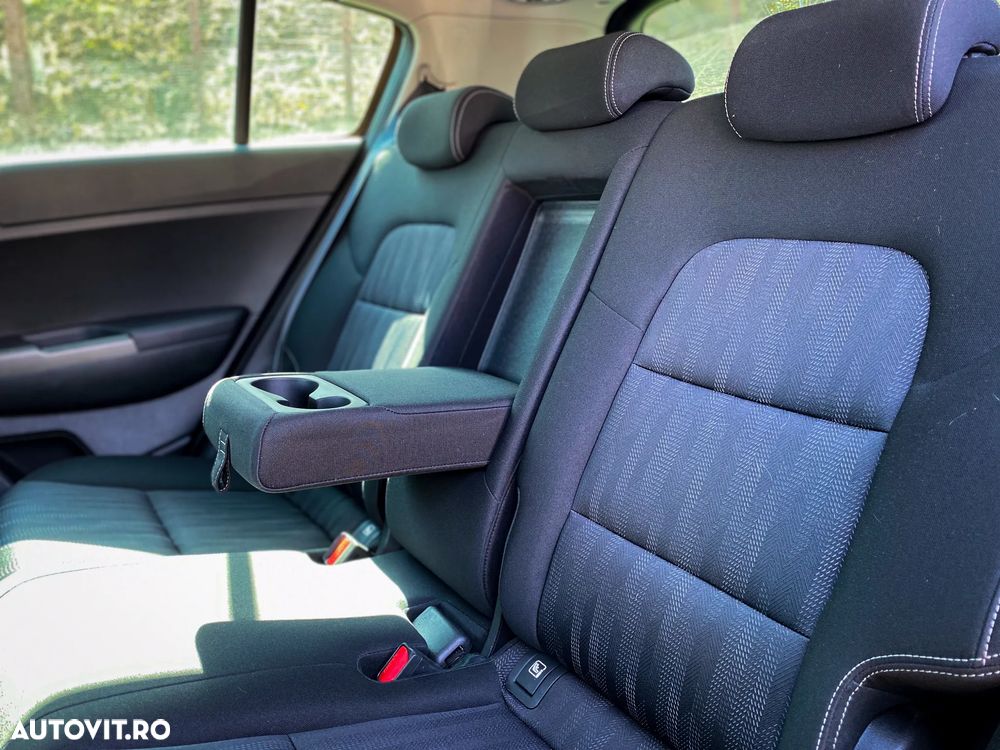 Kia Sportage 1.6 DSL MHEV 7DCT HP 4x2 Classic - 12