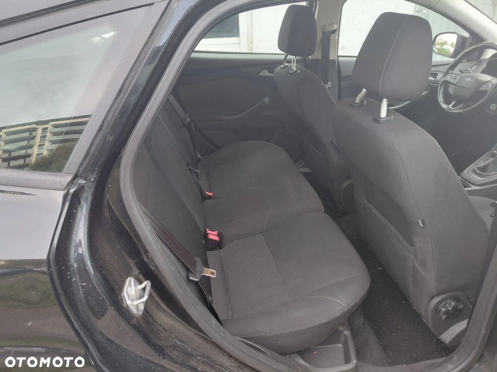 Ford Focus - 19
