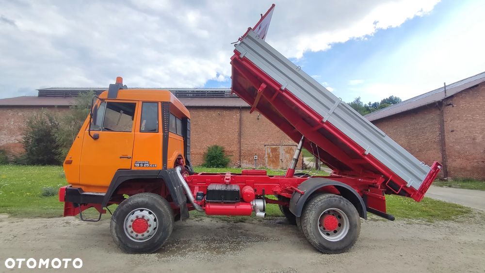 Steyr 19S25 - 1