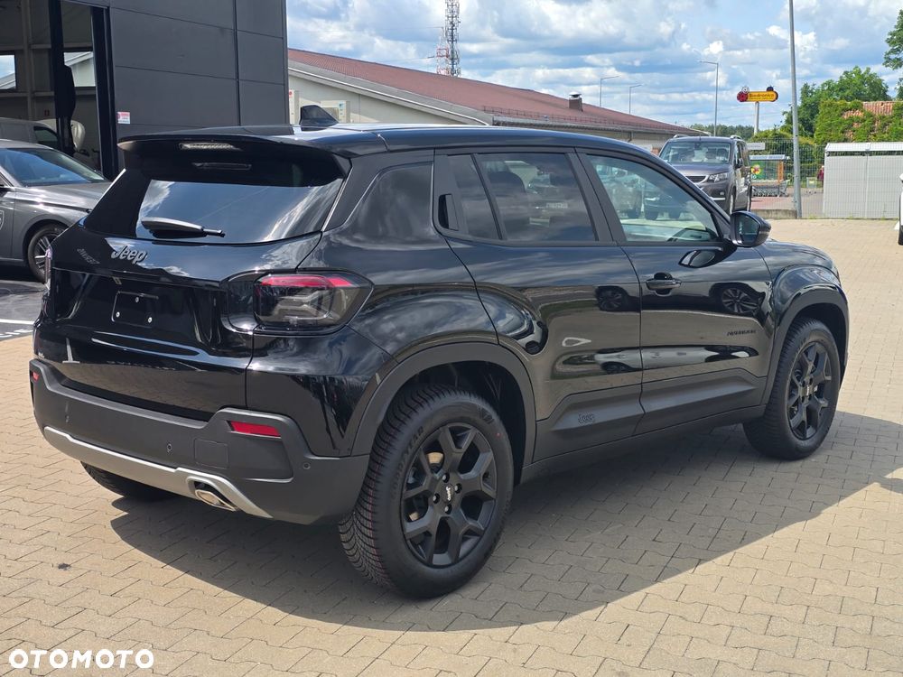 Jeep Avenger 1.2 T3 mHEV Black Edition FWD eDCT6 - 4