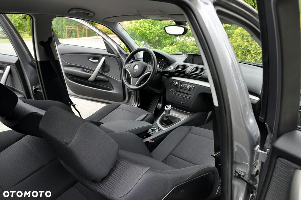 BMW Seria 1 - 23