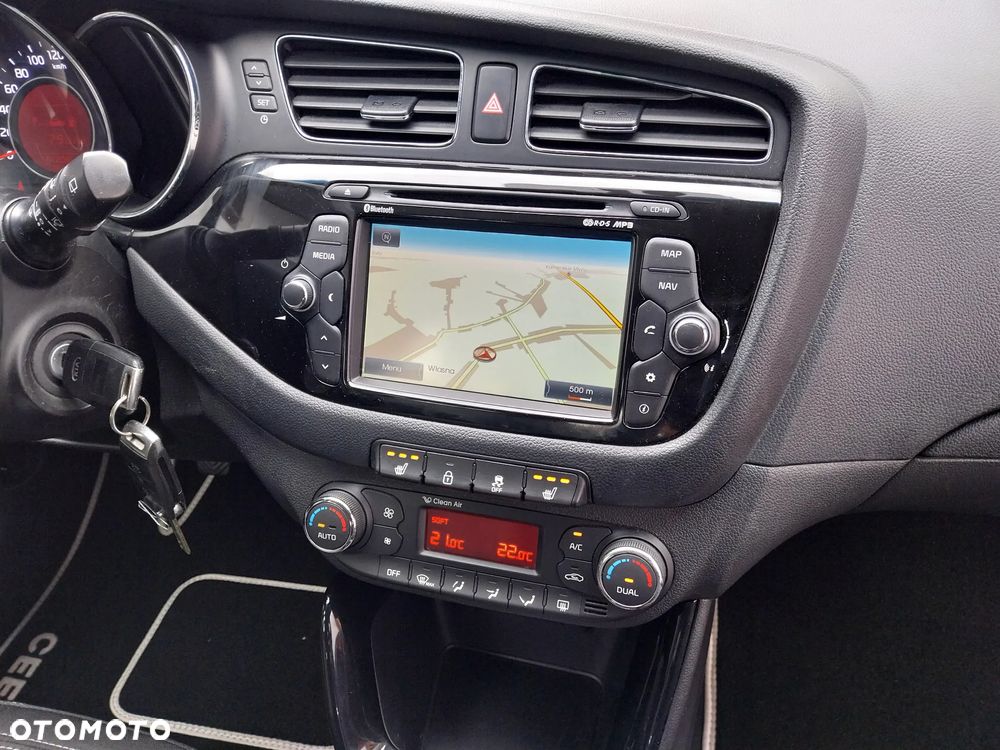 Kia Ceed 1.4 CVVT Dream Team Edition - 29