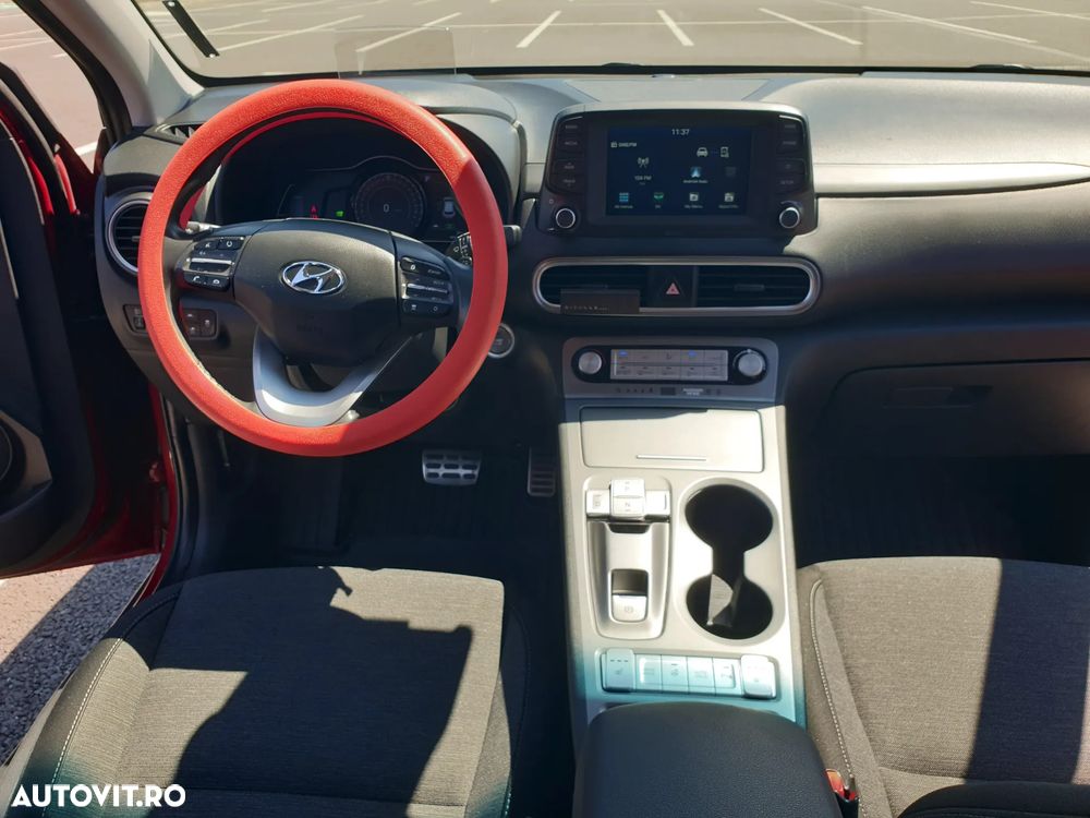 Hyundai KONA Premium - 22