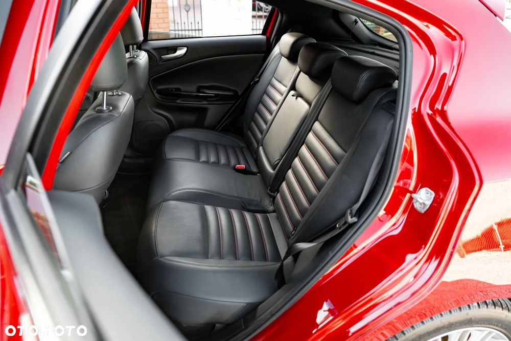 Alfa Romeo Giulietta 1.8 TBi 16V Quadrifoglio Verde - 21