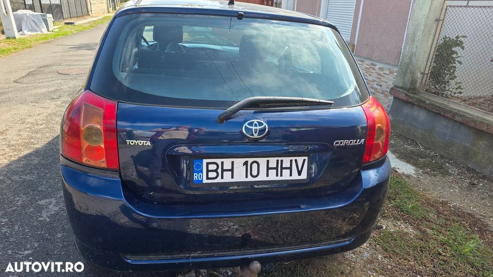 Toyota Corolla - 3
