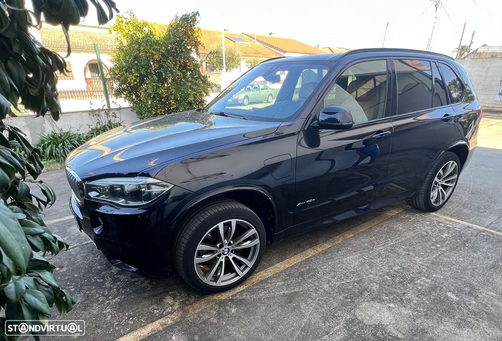 BMW X5 40e xDrive Pack M - 1